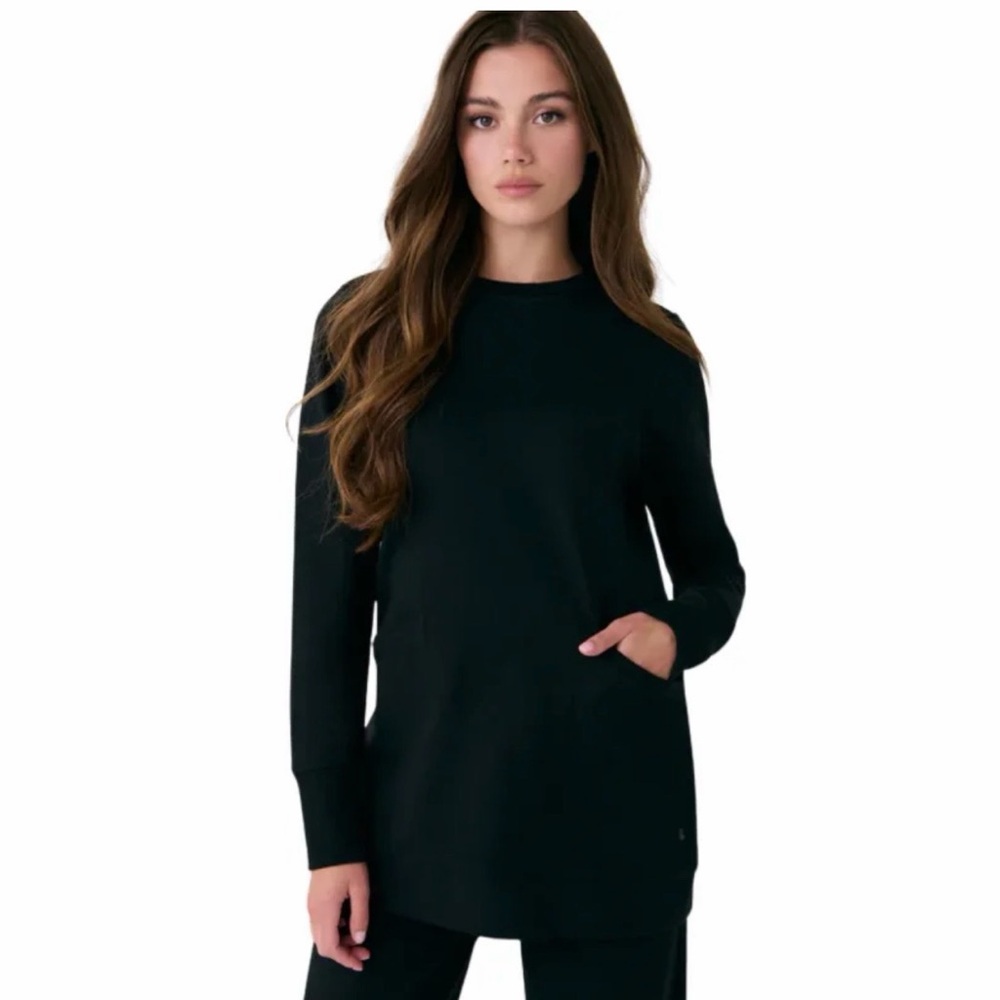 Lole Women's Mindset Long Sleeve Tunic in Black Beauty. NWT. Size Small‎